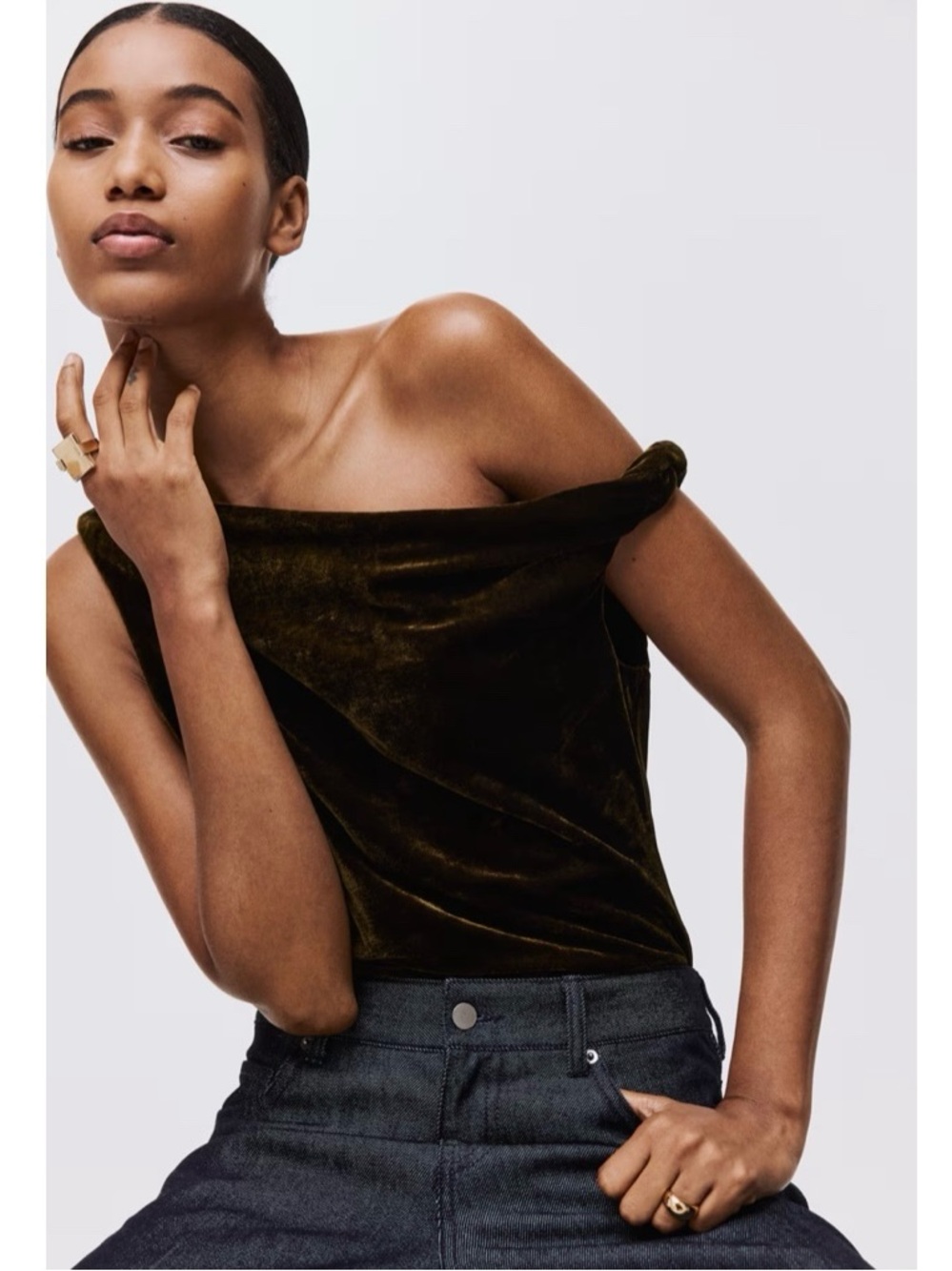 H&M One-Shoulder Velvet Top in Dark Green Size Small